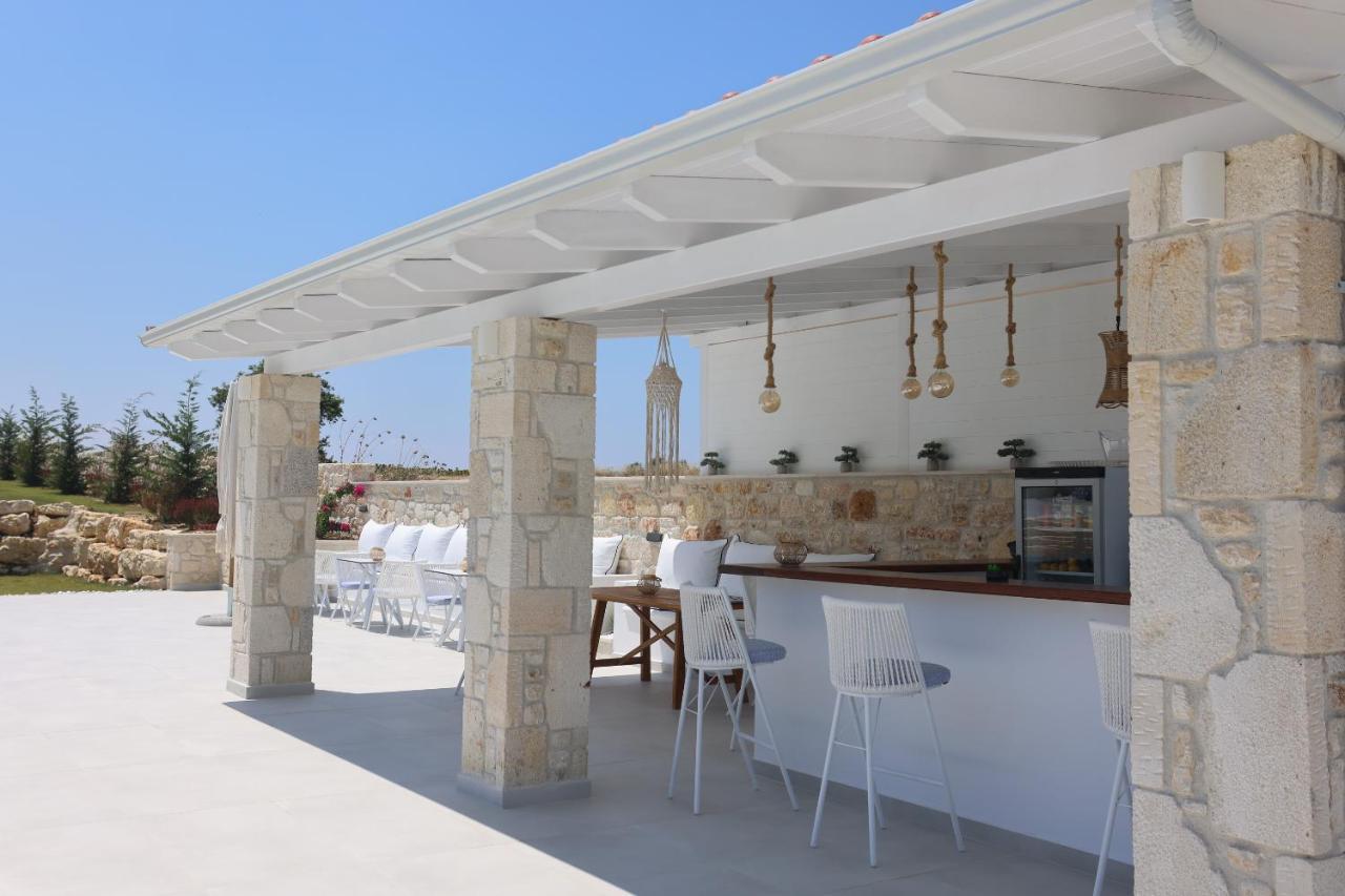 Anna Mare Luxury Apartments Afytos Ngoại thất bức ảnh